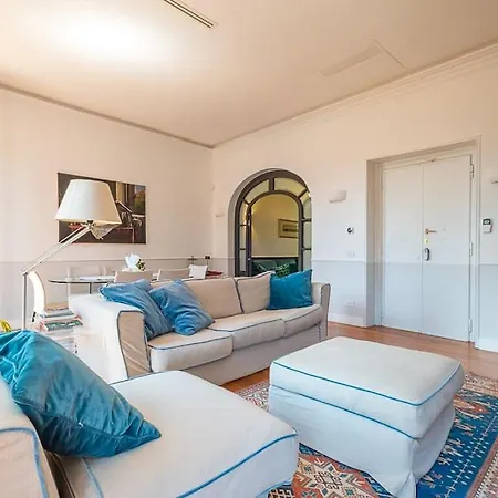 Ht Borromini Penthouse شقة *